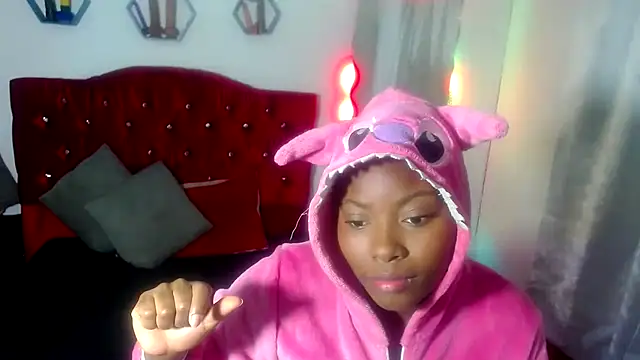 Snapshot of agatha_prime chatting on 01.22.25 agatha prime online show from 01.22.25