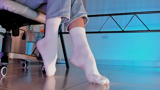 ArchieCollins online show from 09.17.25