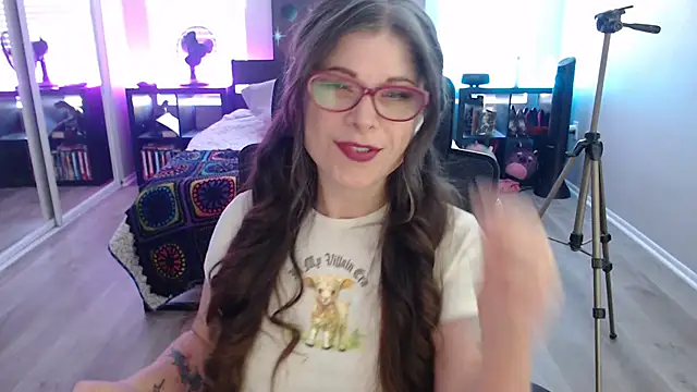 TheLenaAdams online show from 12.08.24