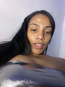 Snapshot of ArielleMillerr chatting on 03.01.25 ArielleMillerr online show from 03.01.25