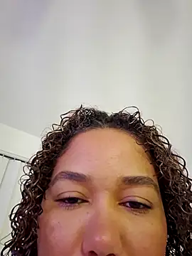 cataleya-glen online show from 10.16.25