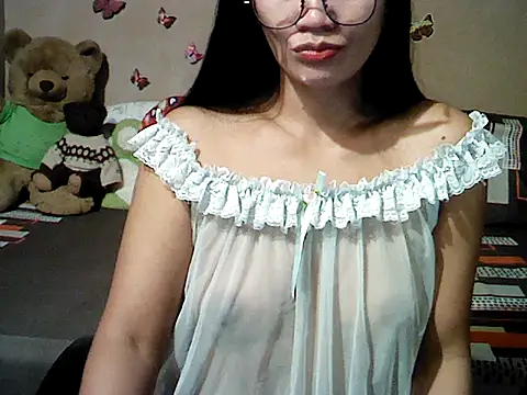 Snapshot of Mia_Rein chatting on 02.02.26 Mia Rein online show from 02.02.26