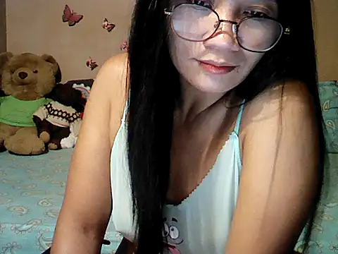 Snapshot of Mia_Rein chatting on 04.30.26 Mia Rein online show from 04.30.26