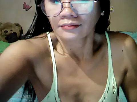Snapshot of Mia_Rein chatting on 05.02.26 Mia Rein online show from 05.02.26