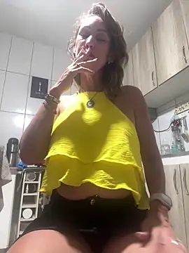 Snapshot of RAIRAsexy chatting on 01.02.25 RAIRAsexy online show from 01.02.25