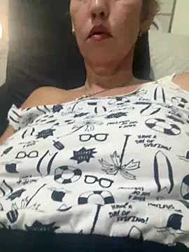 Snapshot of RAIRAsexy chatting on 01.24.25 RAIRAsexy online show from 01.24.25