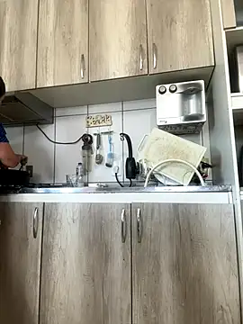 RAIRAsexy online show from 12.22.25