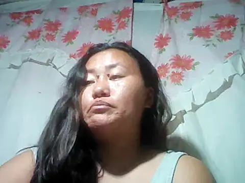 Snapshot of Sexyhorney4u chatting on 12.01.24 Sexyhorney4u online show from 12.01.24