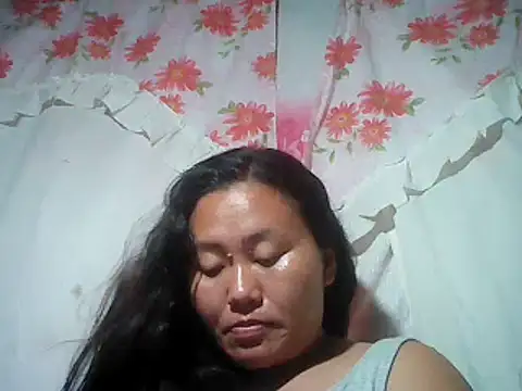 Snapshot of Sexyhorney4u chatting on 12.02.24 Sexyhorney4u online show from 12.02.24