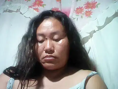 Snapshot of Sexyhorney4u chatting on 12.08.24 Sexyhorney4u online show from 12.08.24