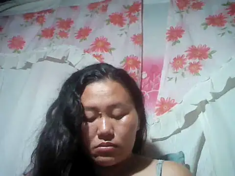 Snapshot of Sexyhorney4u chatting on 12.08.24 Sexyhorney4u online show from 12.08.24