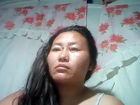 Snapshot of Sexyhorney4u chatting on 12.16.24 Sexyhorney4u online show from 12.16.24