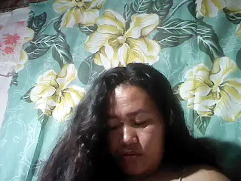 Snapshot of Sexyhorney4u chatting on 01.15.25 Sexyhorney4u online show from 01.15.25