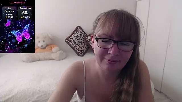 MargotLot online show from 11.18.25