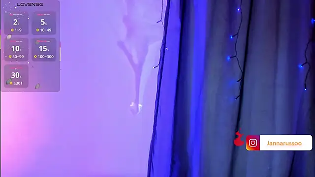 EmmaRusso online show from 10.16.25