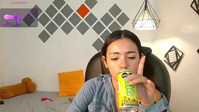 Snapshot of Ivy_Gail chatting on 12.11.24 Ivy Gail online show from 12.11.24