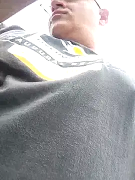 Snapshot of DigiSpankz chatting on 10.11.25 DigiSpankz online show from 10.11.25