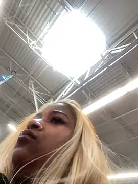 BigFineSelena online show from 01.31.25