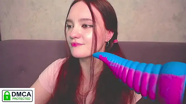 Snapshot of Alyssa___Scarlet chatting on 11.07.25 Alyssa Scarlet online show from 11.07.25