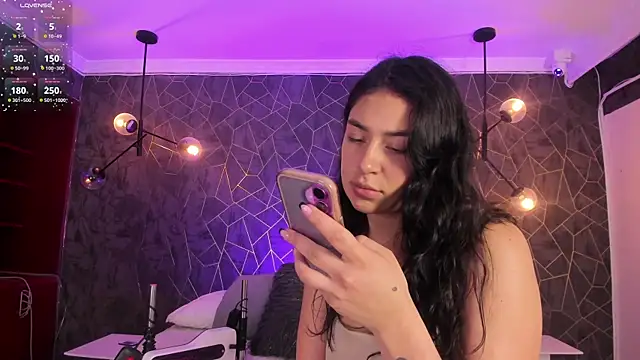 dayra angels online show from 10.26.25