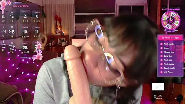 Aquamarinebubble online show from 10.02.25