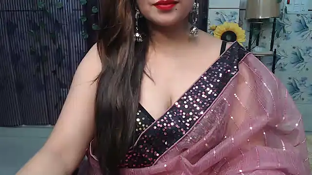 Snapshot of mahimagicdoll_DESI chatting on 12.23.24 mahimagicdoll DESI online show from 12.23.24