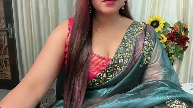 Snapshot of mahimagicdoll_DESI chatting on 03.19.25 mahimagicdoll DESI online show from 03.19.25