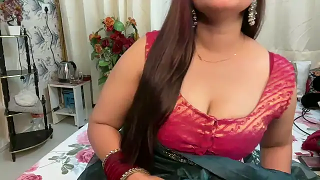 Snapshot of mahimagicdoll_DESI chatting on 03.19.25 mahimagicdoll DESI online show from 03.19.25