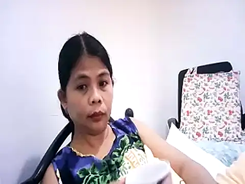 pinay milfxx online show from 11.29.25