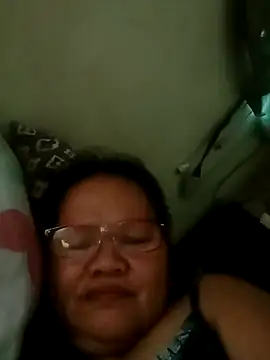 Chubbysweetmom online show from 03.17.25