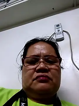 Chubbysweetmom online show from 01.13.26