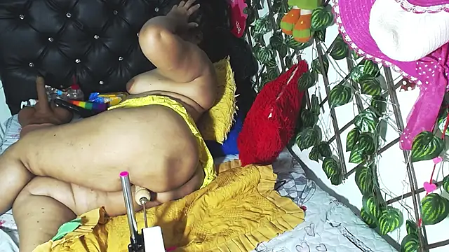 mature beautiful online show from 02.28.25