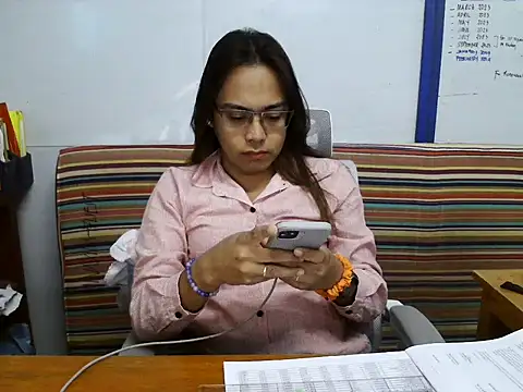 Snapshot of Your_PrettyGirlxxx chatting on 02.27.25 Your PrettyGirlxxx online show from 02.27.25