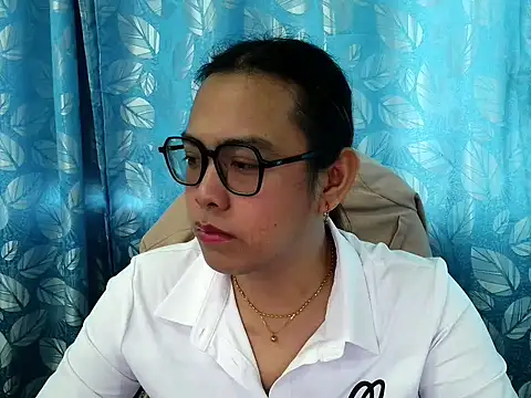 Your PrettyGirlxxx online show from 11.12.25