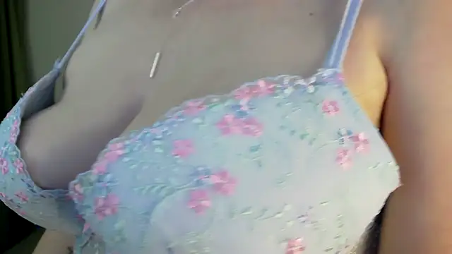 PetersEmily online show from 03.21.25