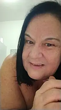 Snapshot of Yaya_Mineira chatting on 07.14.26 Yaya Mineira online show from 07.14.26