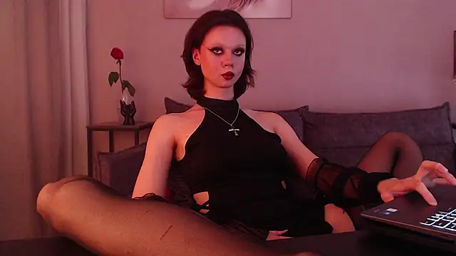 ursula davis online show from 06.13.26