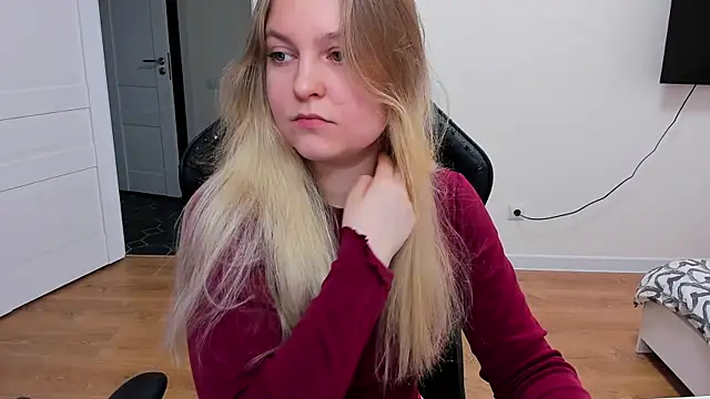 Snapshot of stacy_miracle chatting on 03.12.25 stacy miracle online show from 03.12.25