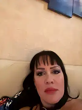 Lolaley2 online show from 12.04.24