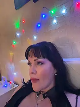 Lolaley2 online show from 03.15.25