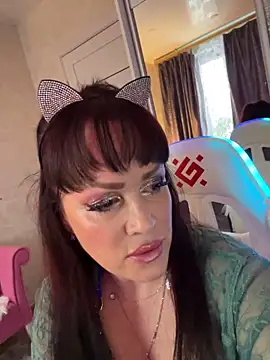 Lolaley2 online show from 02.19.26