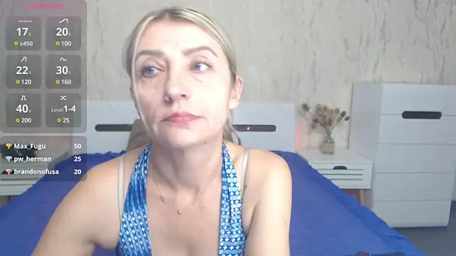 ZoeGrant online show from 02.06.25