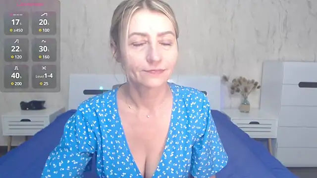 ZoeGrant online show from 02.15.25