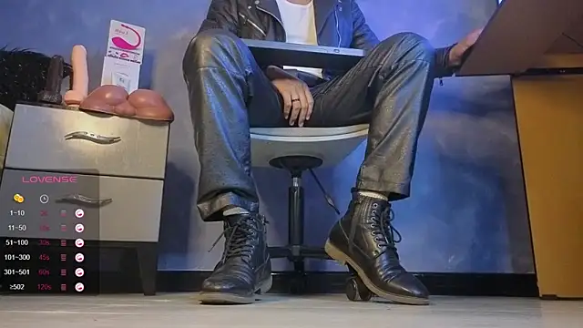 TomLover 12 online show from 03.06.26