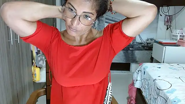 Snapshot of kateleyagrey chatting on 02.01.25 kateleyagrey online show from 02.01.25