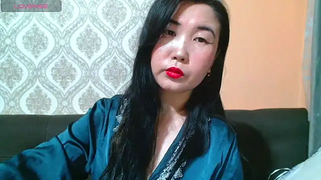 Bet Lu online show from 02.17.25