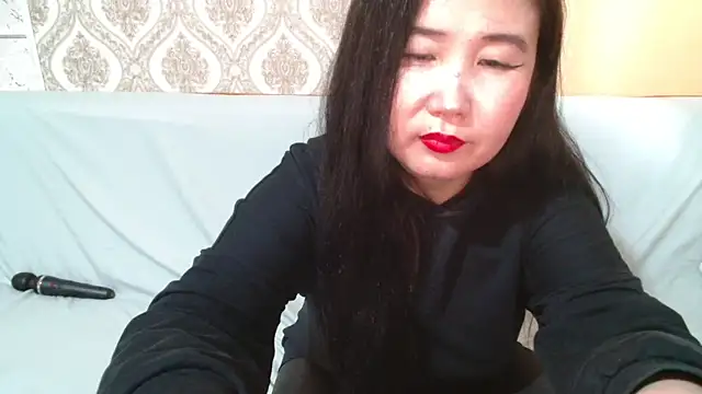 Bet Lu online show from 02.27.25