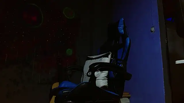 Tatted21xxx online show from 02.10.25