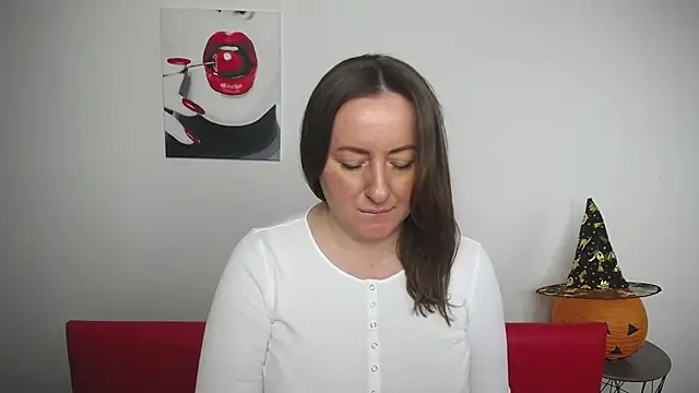 Abby Taylorr online show from 10.19.25