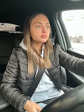 Snapshot of AngelinaMoore chatting on 03.12.25 AngelinaMoore online show from 03.12.25